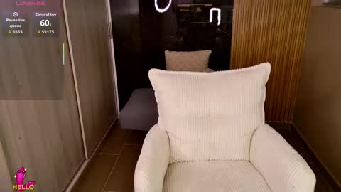 Snapshot of nicolross_ chatting on March 21, 2026, 12:59 am NicolRoss online show from March 21, 2026, 12:59 am