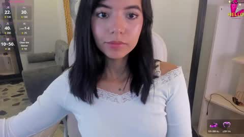 Snapshot of nicolross_ chatting on May 26, 2026, 1:18 pm NicolRoss online show from May 26, 2026, 1:18 pm