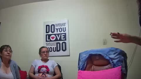 Snapshot of nicoltatiana_ chatting on September 12, 2025, 11:59 pm nicoltatiana_ online show from September 12, 2025, 11:59 pm