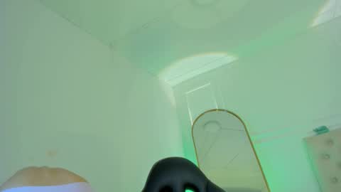 Nicol online show from February 28, 2026, 8:43 pm