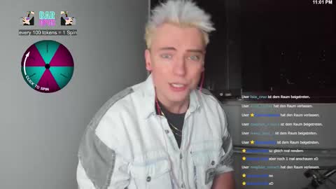 NicoSlowmoo online show from November 28, 2025, 10:01 pm