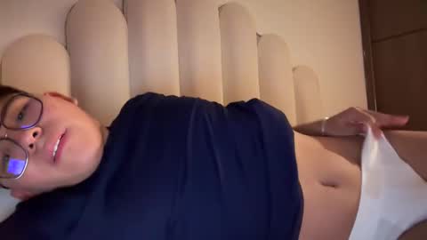 nicoxdulce online show from January 11, 2025, 3:44 am