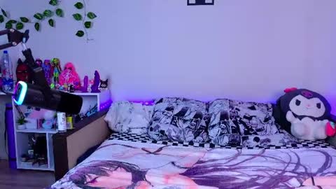 Snapshot of night_angell chatting on June 14, 2026, 2:08 pm Night angel online show from June 14, 2026, 2:08 pm