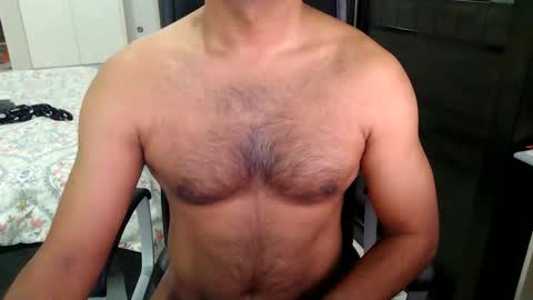 Snapshot of night_rider09711 chatting on December 18, 2024, 6:53 am night_rider09711 online show from December 18, 2024, 6:53 am