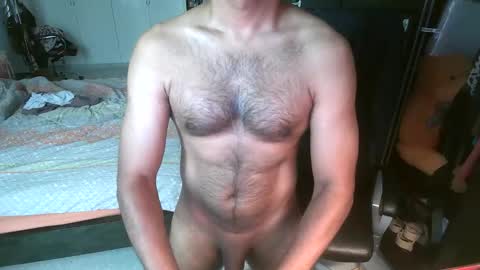 Snapshot of night_rider09711 chatting on November 10, 2025, 5:28 am night_rider09711 online show from November 10, 2025, 5:28 am