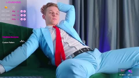 Snapshot of night_wwwolf chatting on January 31, 2025, 10:20 am Jameson online show from January 31, 2025, 10:20 am