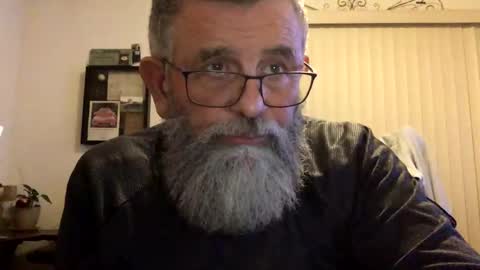 Snapshot of nightmoves1970 chatting on January 18, 2025, 5:31 am nightmoves1970 online show from January 18, 2025, 5:31 am