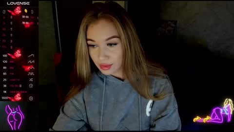 nigo_nika online show from January 30, 2025, 11:33 am