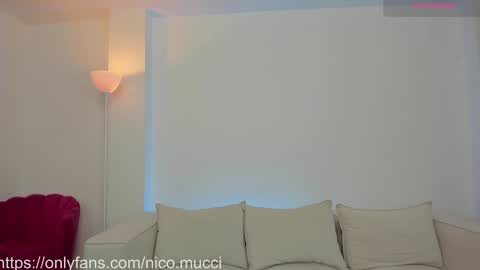 Snapshot of niico_18 chatting on December 12, 2024, 12:05 am Nicolas Mucci online show from December 12, 2024, 12:05 am