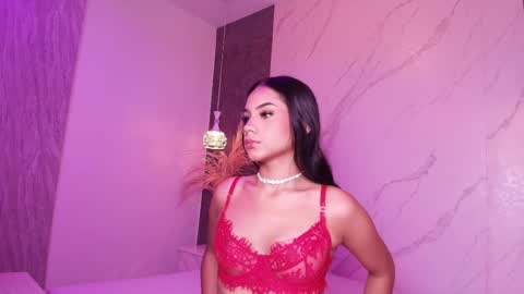 Nicole online show from February 8, 2026, 12:08 pm