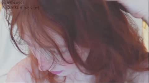 Snapshot of niilaa chatting on February 7, 2025, 8:20 pm of Nylasweet online show from February 7, 2025, 8:20 pm