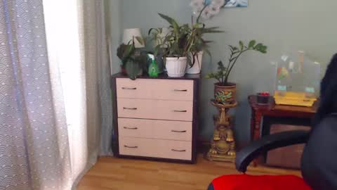 Snapshot of nika_black111 chatting on February 2, 2025, 1:08 pm Nika online show from February 2, 2025, 1:08 pm