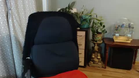 Snapshot of nika_black111 chatting on July 8, 2026, 6:45 pm Nika online show from July 8, 2026, 6:45 pm