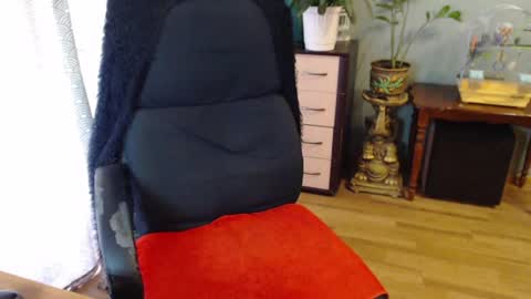 Snapshot of nika_black111 chatting on July 28, 2026, 12:48 pm Nika online show from July 28, 2026, 12:48 pm