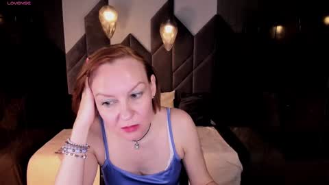 Snapshot of nika_gentle chatting on February 28, 2025, 10:30 am Nika online show from February 28, 2025, 10:30 am