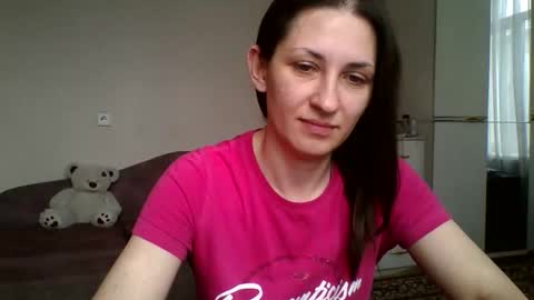 nika_smily online show from April 22, 2026, 8:28 am