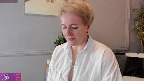 Snapshot of nika_smit chatting on February 8, 2025, 2:38 pm Nika online show from February 8, 2025, 2:38 pm