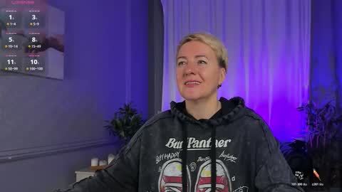 Snapshot of nika_smit chatting on October 23, 2025, 5:07 am Nika online show from October 23, 2025, 5:07 am