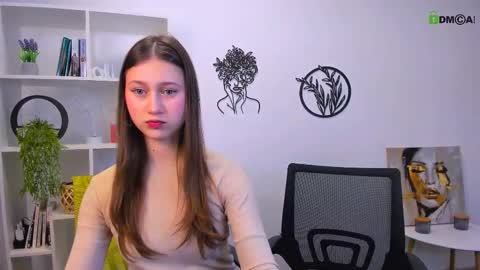 Snapshot of nika_still chatting on March 2, 2026, 8:04 pm Little Angel online show from March 2, 2026, 8:04 pm