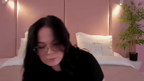Snapshot of nikaflowers chatting on July 20, 2026, 3:10 am Nika online show from July 20, 2026, 3:10 am