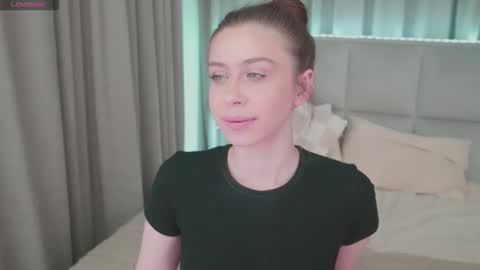 Snapshot of nikaletta chatting on May 17, 2026, 12:30 am Nika online show from May 17, 2026, 12:30 am