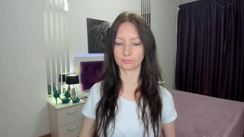 NikaLewis online show from May 3, 2026, 4:18 am