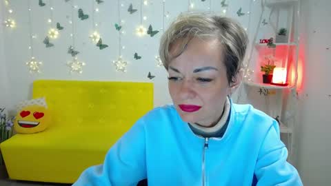 Nika online show from April 19, 2026, 5:18 am