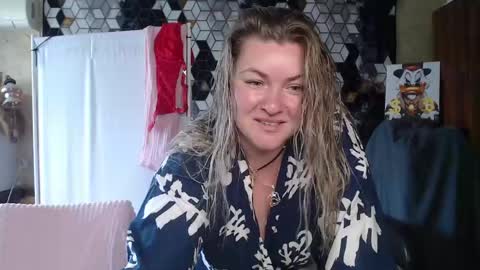 Nika online show from April 28, 2026, 6:29 am
