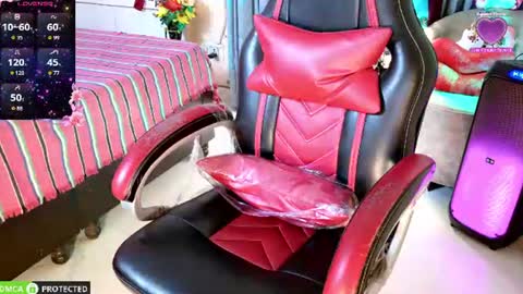 Snapshot of nikatheempress chatting on June 9, 2026, 6:58 am nikatheempress online show from June 9, 2026, 6:58 am