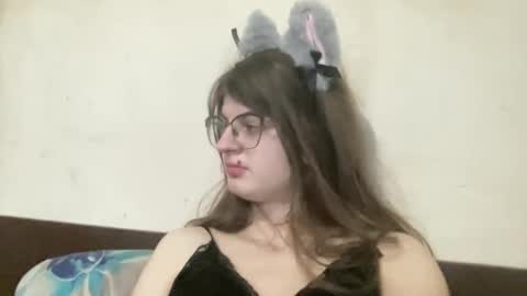 Snapshot of nikaxzimax chatting on November 4, 2025, 6:45 am NikaXZimax online show from November 4, 2025, 6:45 am