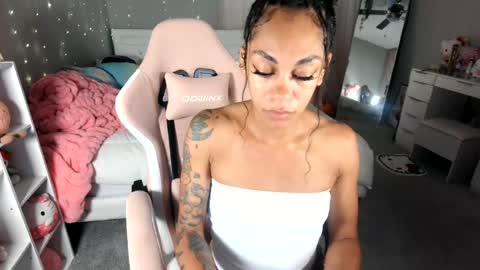 Snapshot of nikayasworld chatting on July 8, 2026, 2:16 am nikayasworld online show from July 8, 2026, 2:16 am