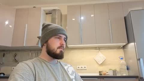 Snapshot of nikbusiness chatting on December 14, 2025, 12:10 pm Nick online show from December 14, 2025, 12:10 pm