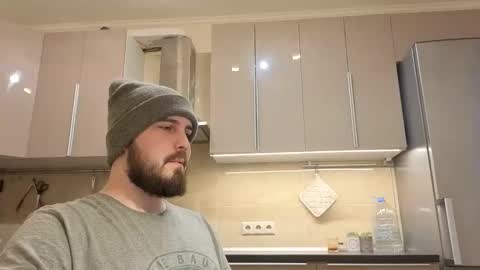 Snapshot of nikbusiness chatting on December 18, 2025, 12:11 pm Nick online show from December 18, 2025, 12:11 pm