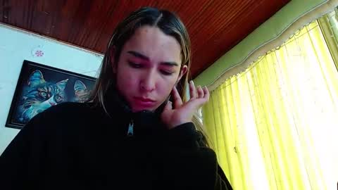 Snapshot of niki_1998 chatting on December 21, 2024, 4:03 pm Natalia online show from December 21, 2024, 4:03 pm