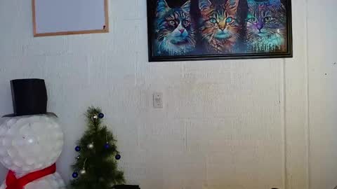 Snapshot of niki_1998 chatting on January 4, 2025, 6:30 pm Natalia online show from January 4, 2025, 6:30 pm