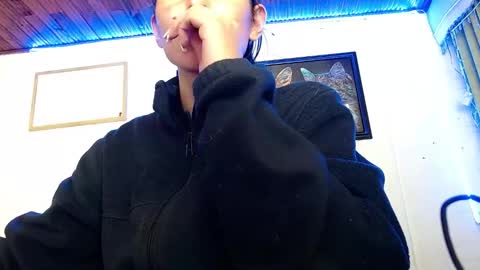 Snapshot of niki_1998 chatting on January 20, 2025, 4:32 am Natalia online show from January 20, 2025, 4:32 am