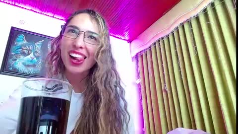 Snapshot of niki_1998 chatting on February 13, 2025, 3:39 am Natalia online show from February 13, 2025, 3:39 am