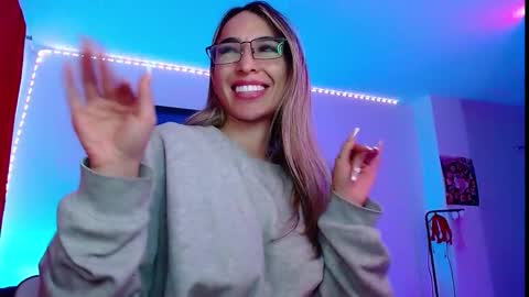 Snapshot of niki_1998 chatting on September 29, 2025, 6:13 pm Natalia online show from September 29, 2025, 6:13 pm