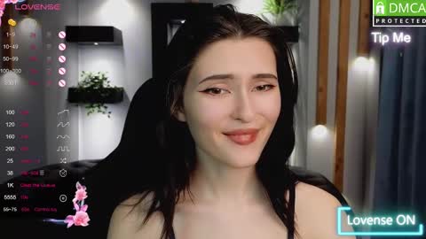 niki_cutes online show from February 11, 2025, 8:05 am