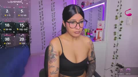 Niki online show from May 30, 2026, 5:43 pm
