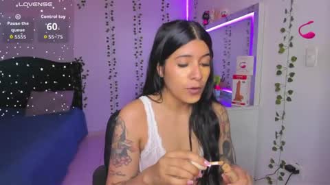 Niki online show from June 12, 2026, 1:04 am