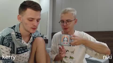 nikikerry_cum_ online show from December 5, 2025, 10:57 am