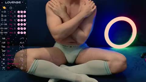 Snapshot of nikitin21 chatting on October 18, 2025, 9:54 am Sasha online show from October 18, 2025, 9:54 am