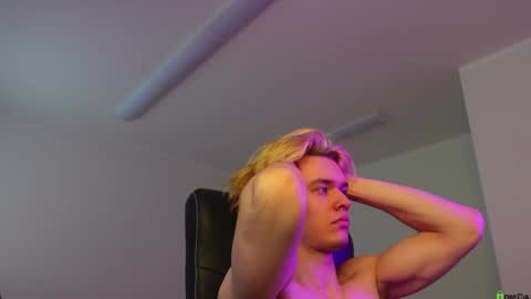 nikki online show from February 19, 2026, 2:46 pm