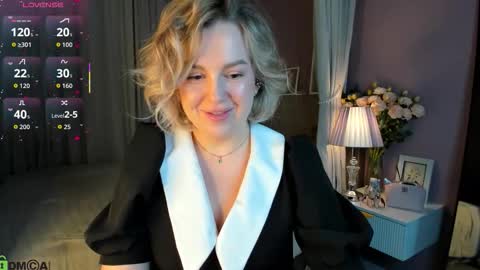 Snapshot of nikki_kai chatting on October 24, 2025, 12:41 am Nikki online show from October 24, 2025, 12:41 am