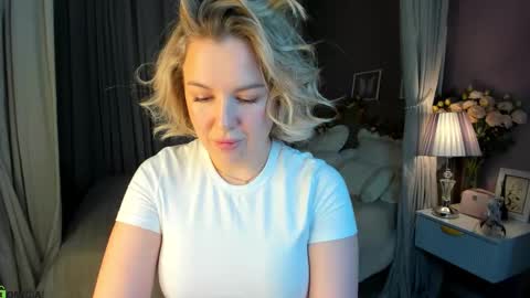 Snapshot of nikki_kai chatting on October 29, 2025, 1:41 am Nikki online show from October 29, 2025, 1:41 am