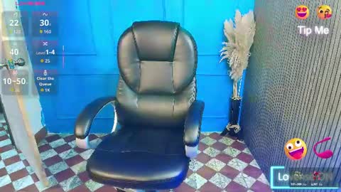 nikki_vesper online show from July 4, 2026, 4:29 am