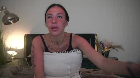 Snapshot of nikkigoldx chatting on July 2, 2026, 3:23 am Nikki online show from July 2, 2026, 3:23 am