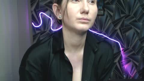 Snapshot of nikkikiss___ chatting on April 9, 2026, 6:35 pm nikkikiss___ online show from April 9, 2026, 6:35 pm