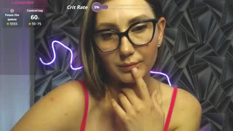 Snapshot of nikkikiss___ chatting on May 10, 2026, 5:29 pm nikkikiss___ online show from May 10, 2026, 5:29 pm